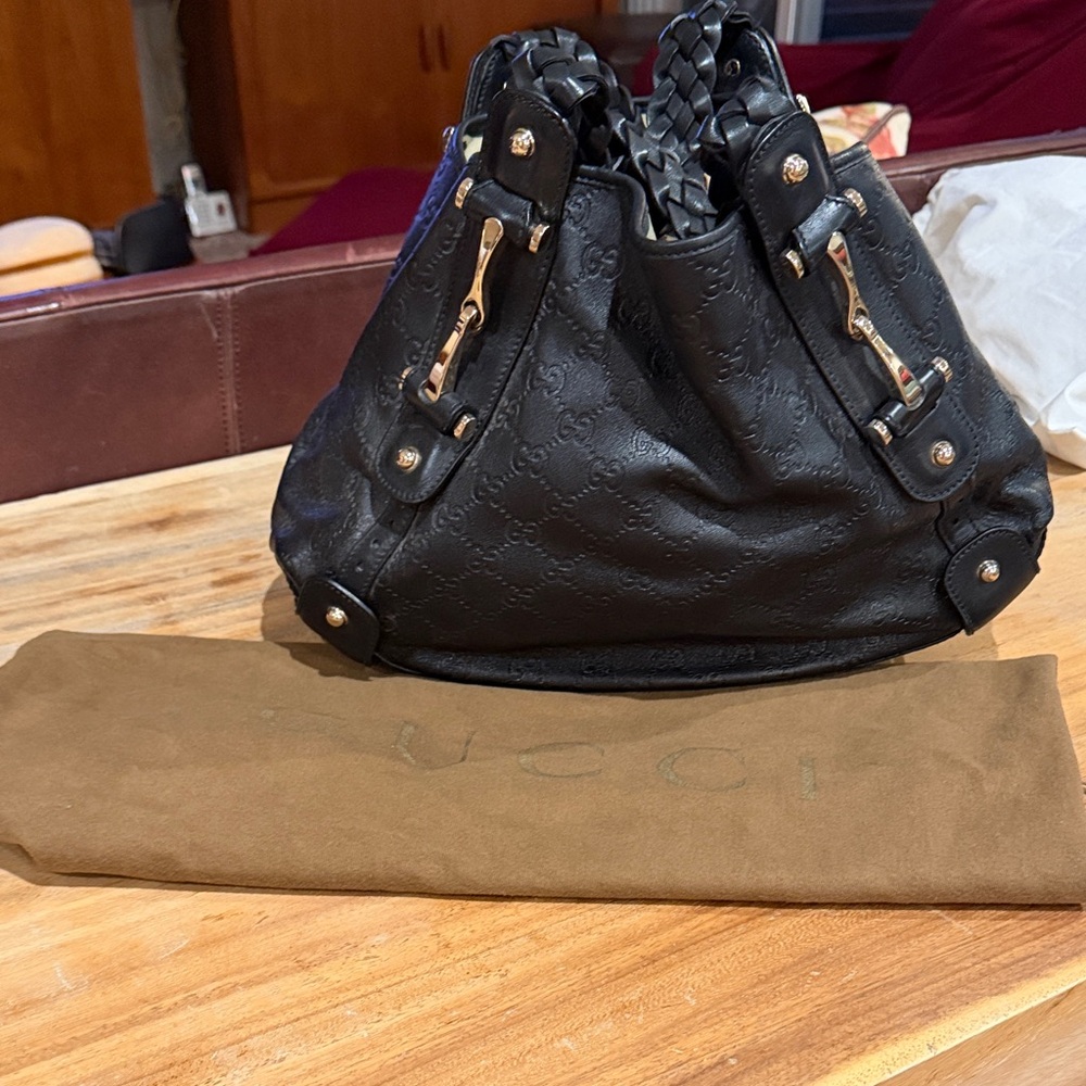 Gucci Black Guccissima Horsebit Pelham Leather Shoulder Bag with Gold Accents